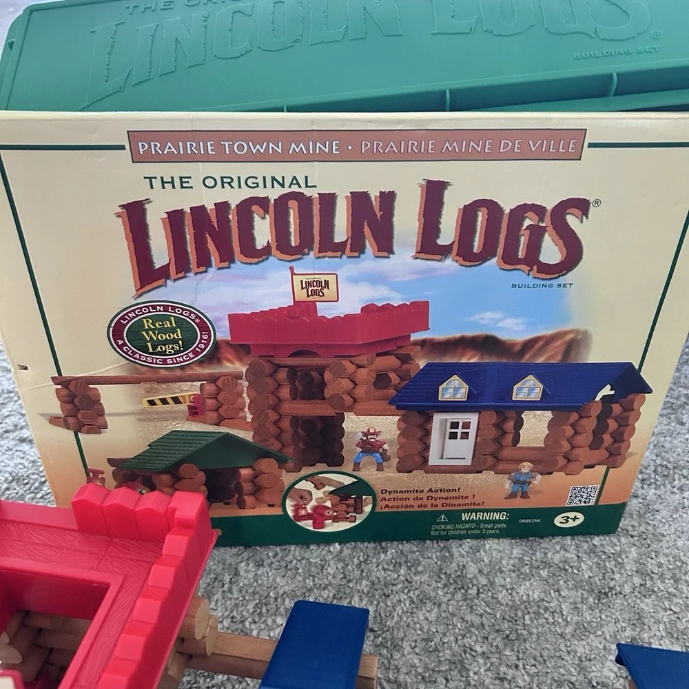 Lincoln Logs please zoom
